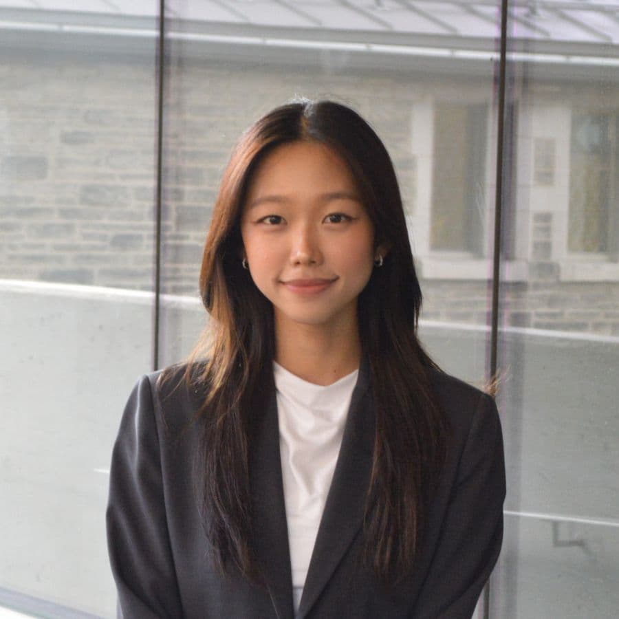 이가은 executive headshot